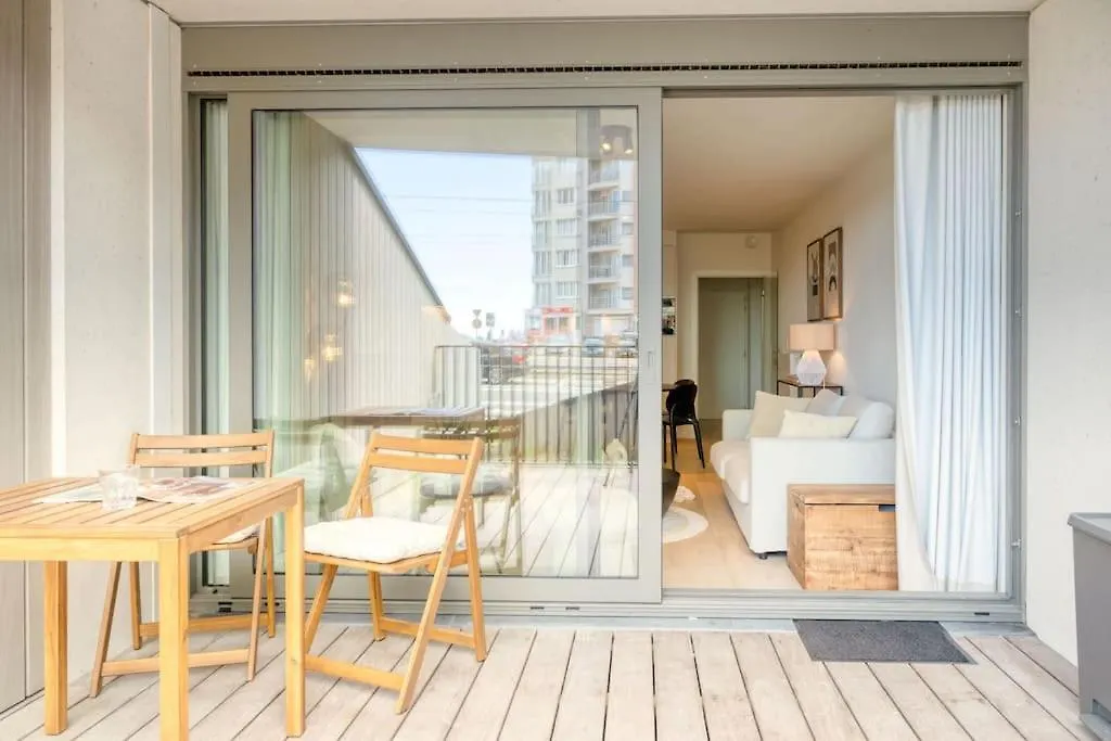 Peaceful Studio Getaway In Ostend Belgium