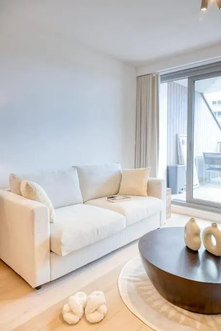 Peaceful Studio Getaway In Ostend 0*,